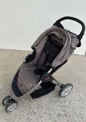 U341763 Britax B-agile Convertible Stroller - Black/tan