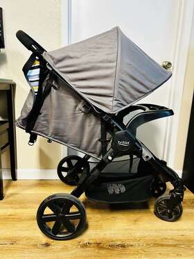 U941945 Britax Pathway Stroller In Crew Charcoal Color