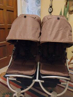 It-512w Bumbleride 812812010746 Double Twin Stroller Walnut Clean Please Ride The Description