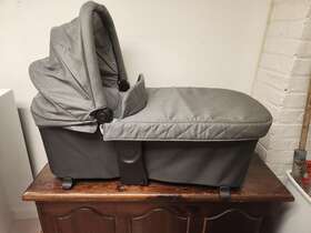 2170971 Graco Premier Modes Carry Cot In Midtown