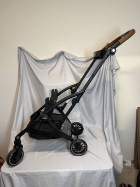 Graco 2216004 Gomax Stroller Frame Black Single Rubber Tires Basket Infant Toddler