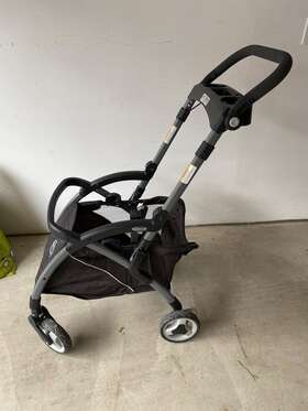 Graco 445029253243 Snugrider Elite Infant Car Seat Carrier Lightweight Frame Stroller