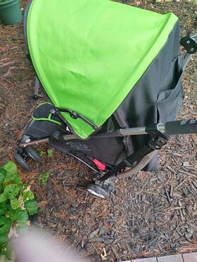 Summer Infant 012914328439 3d Lite Convenience Stroller Black / Green - Used- Only 13 Lbs 4 Position