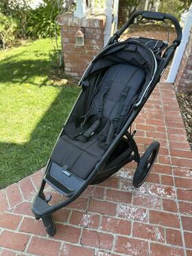 10101949 Thule Sweden Urban Glide 2 Lightweight All-terrain Single Jogging Stroller - 10101949 Thule Sweden Urban Glide 2 Lightweight All-terrain Single Jogging Stroller -