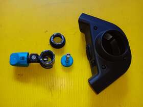 40105267 Thule Caster Assemblyfor Urban Glide 1 Stroller