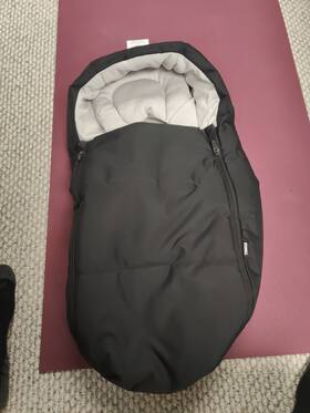 Thule 872299049325 Newborn Nest - Inlay For Urban Glide Jogging Stroller