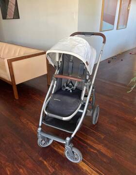Uppababy 810030096436 Stylish Cruz V2 Stroller With Premium Leather Accents