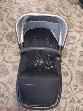 Uppababy 810129594508 Rumbleseat V2 Dark Gray