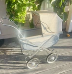 Baby Pram Carriage Vintage Stroller Classic. Fixed Price $300.00.