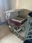Babyhood Wonda Carriage Converts To Bassinet Vintage. Fixed Price $300.00.