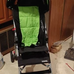 Kolcraft Cloud Umbrella Stroller Folding Hood Green/black Single Seat. Fixed Price $50.00.