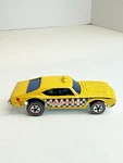 Vintage Hot Wheels Redline 1969 Maxi Taxi. Hk. Fixed Price $84.95.