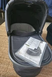 Uppababy Bassinet V2-JAKE (black/carbon) + Bug Great Condition **fast Ship**. Fixed Price $94.95.
