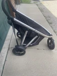 Phil & Teds Vibe Jogger Stroller Black Folding Single Rubber Tires. Fixed Price $75.00.