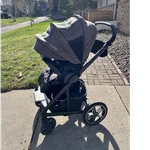 Nuna Gray Stroller Seat Folding Adjustable Handles Rubber Tires Single. Fixed Price $425.00.